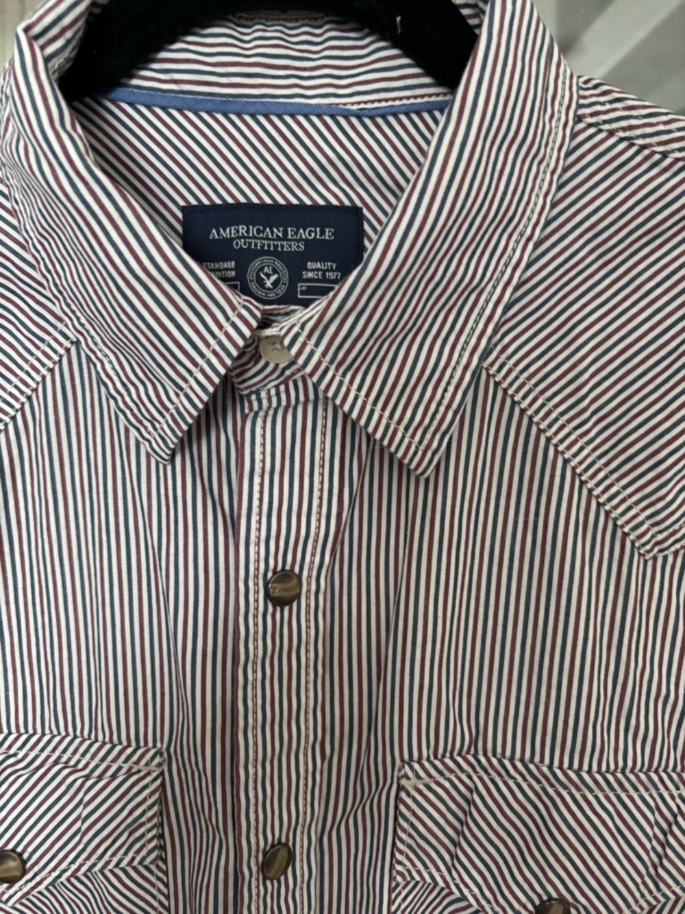 Amer Eagle Outfitters Men’s R, W & B Pinstripe Button-Down (snaps) Shirt. L/G - Picture 10 of 12